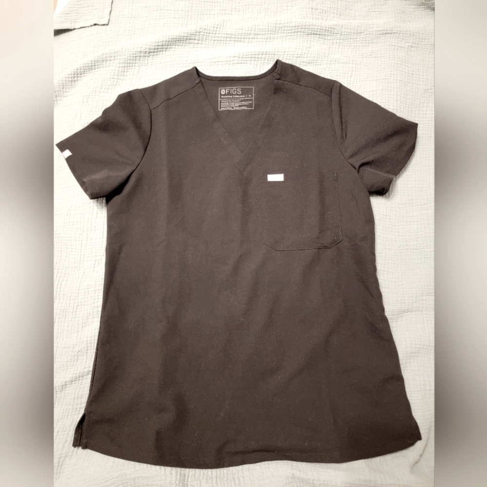 Black Figs scrub top